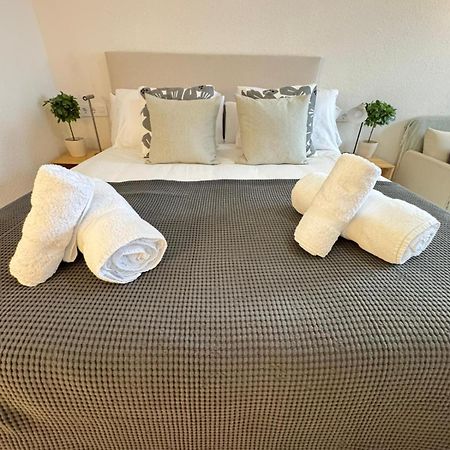 Triana Confort Sevilla Eksteriør bilde